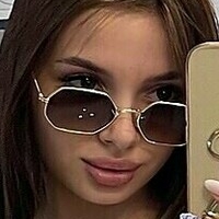 emma_gucci Nude