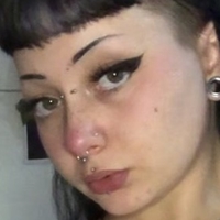 eviespit Nude