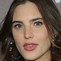 Macarena Achaga Nude
