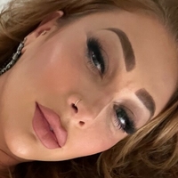 Olivia Kaiser Nude