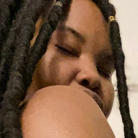 Qweeniqueen Nude